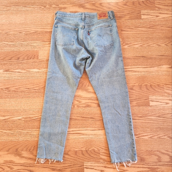 EUC Levi's 501 Skinny, Size 29 - Picture 5 of 10